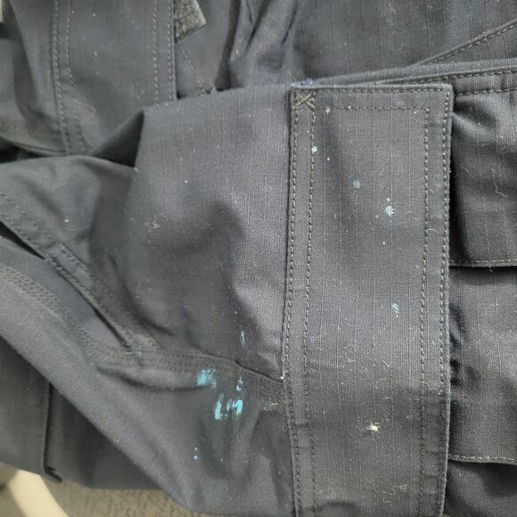 5.11 Tactical Women's Black Cargo Pants Size Large Long, Ripstop Legs 82825-1199 - Picture 7 of 7